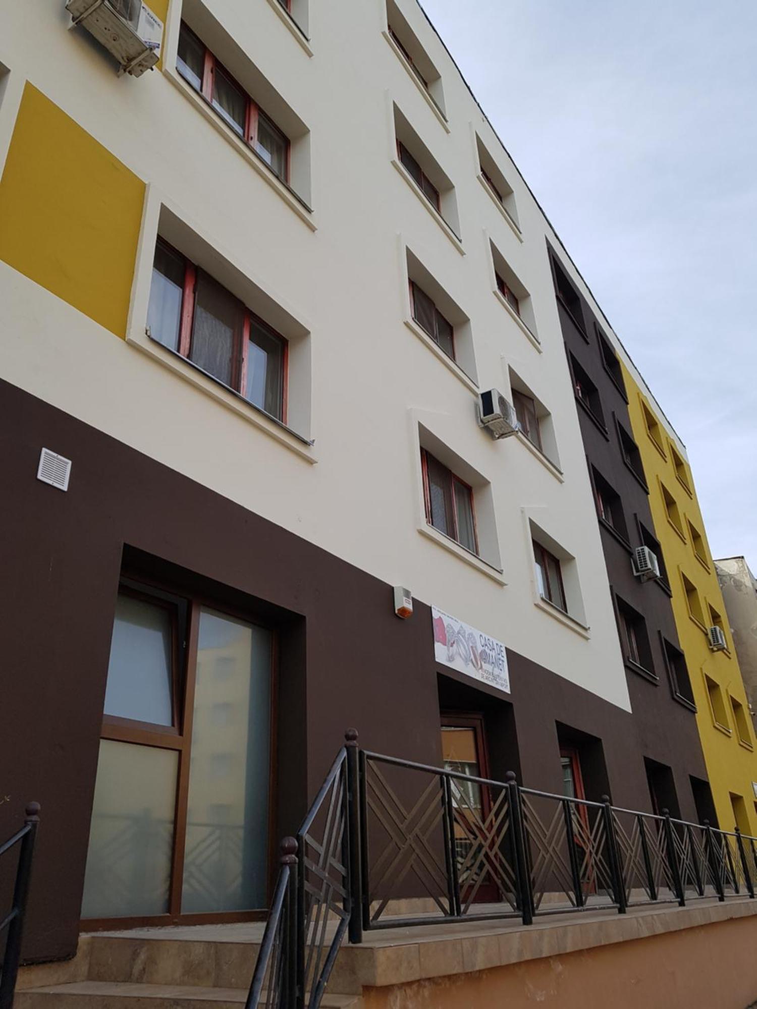 Hotel Dacor Orastie Exterior photo